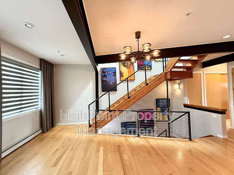 11858 Bradburn Blvd — Photo 6