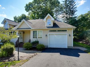Leah Estates Condominium, Ashland, MA 01721