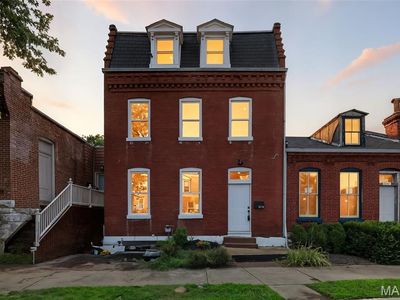 2928 McNair Ave, Saint Louis, MO, 63118