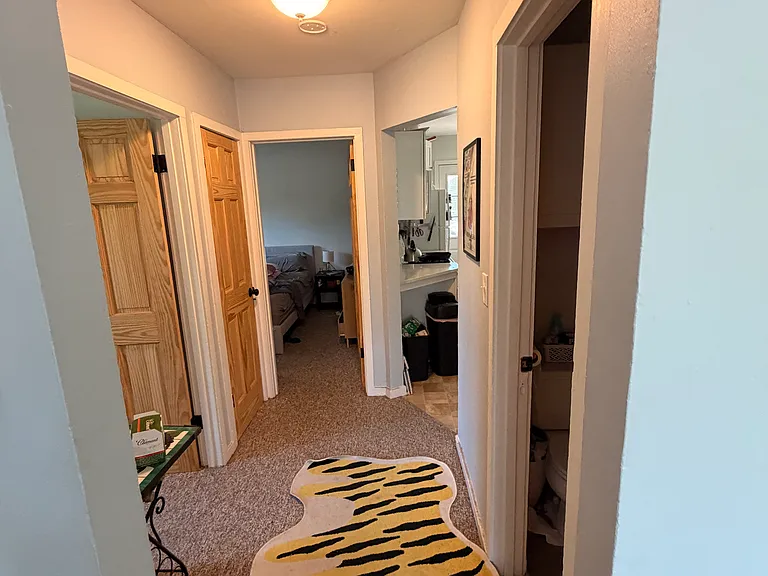 606 W Summit St #2 — Photo 10