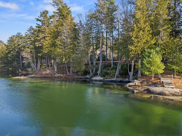 15 North Point Lane, Harpswell, ME 04079