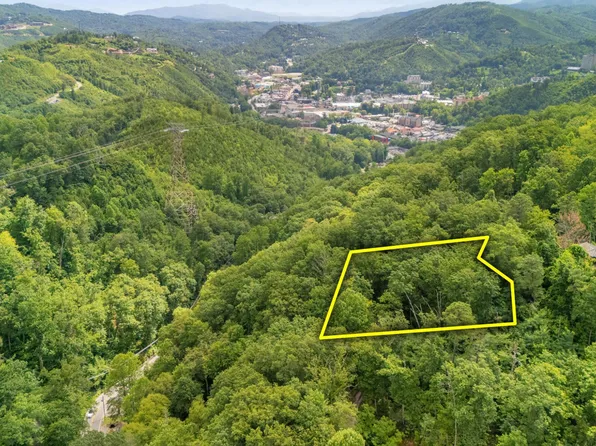 6 Ski Mountain Rd Lot 6, Gatlinburg, TN 37738