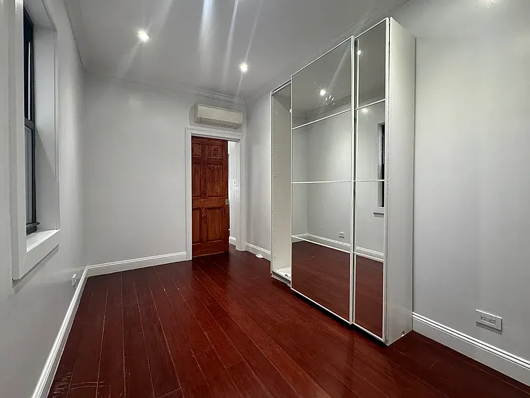 1867 Bleecker St #1L — Photo 5