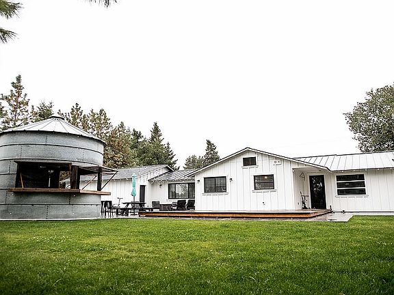 2nd image of 110 Brown Rd