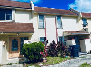 1373 Seaview Dr, Pompano Beach, FL 33068
