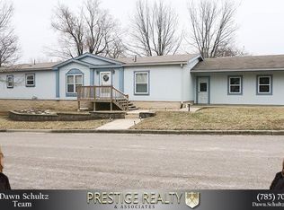 410 Kansas Ave, Alma, KS 66401