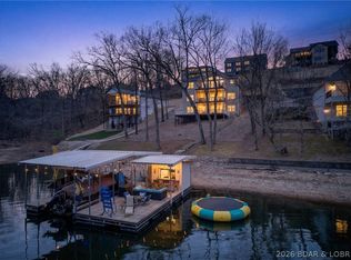 1167 Beacon Point Cir, Lake Ozark, MO 65049
