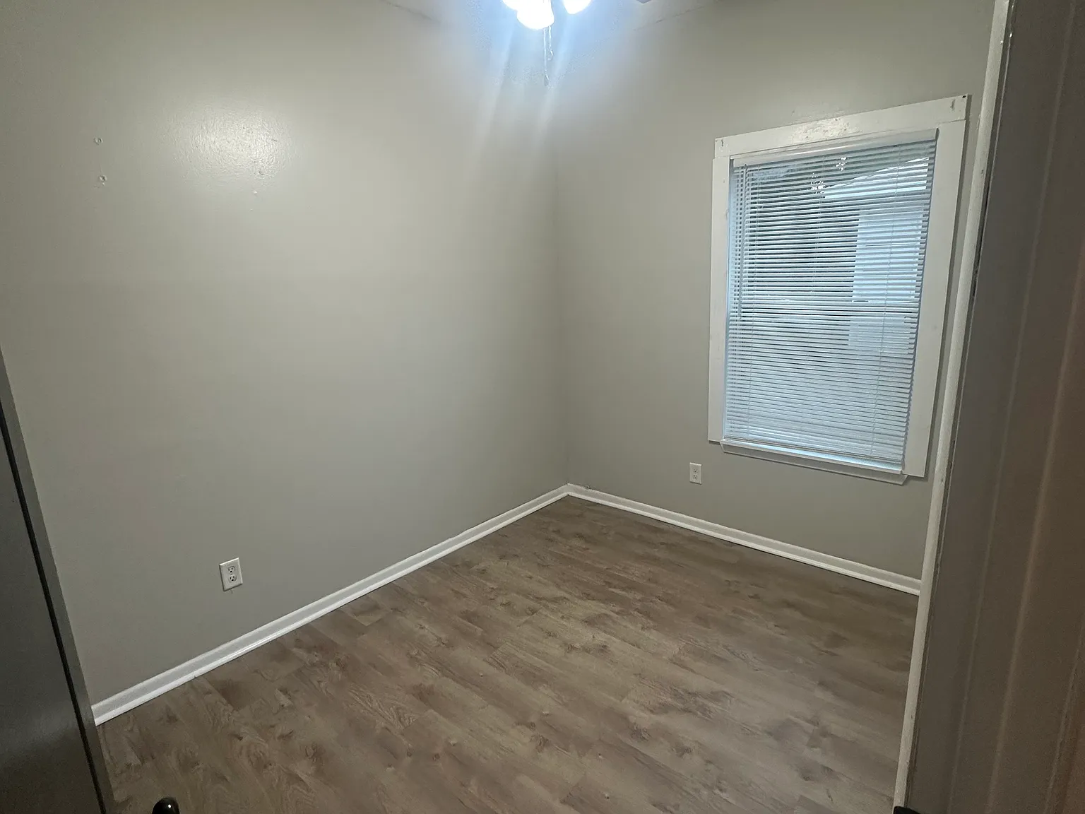 217 Carys Ln — Photo 2