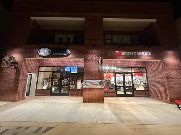 317 W Main St, Denison, TX