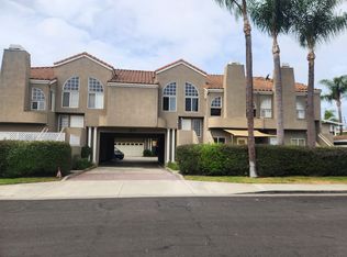 217 16th Pl APT B, Costa Mesa, CA 92627