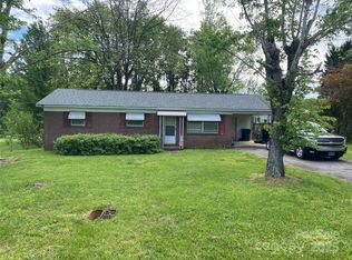 321 Sheldon St, Hudson, NC 28638