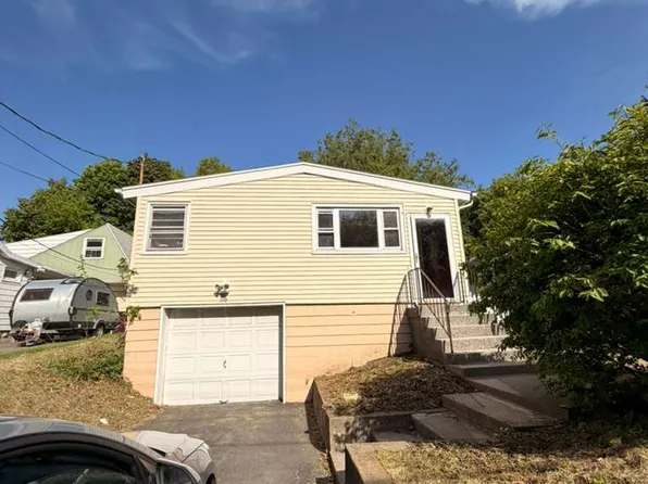 86 N Lake Ave, Troy, NY 12180