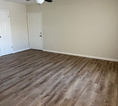 4th image of 1131 N Kenmore Ave #7