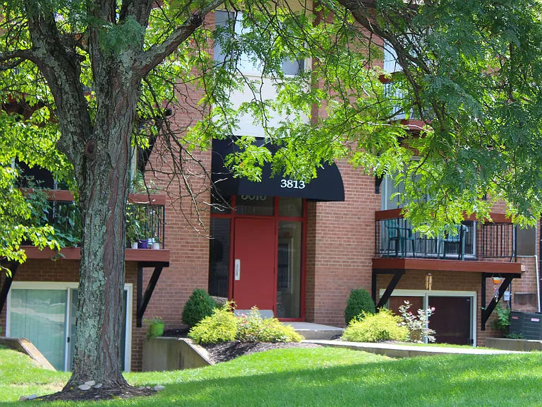 Fox Run Apartments — Photo 15