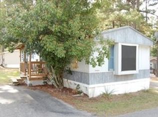 607 Hutson Ln, Huntsville, TX 77340
