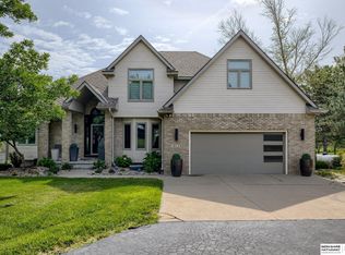 14119 W Sand Hill Rd, Louisville, NE 68037