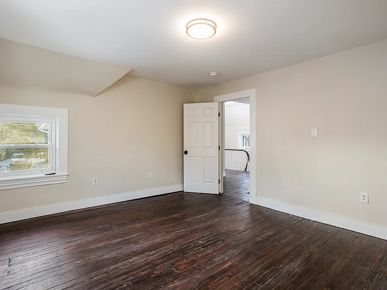 118 S Clark Ave — Photo 20