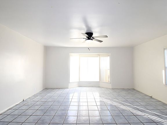 3rd image of 2838 W Vernon Ave #2838A