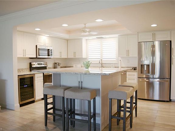 5th image of 15626 Carriedale Ln APT 2