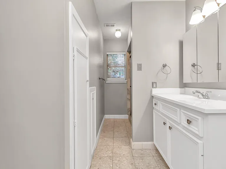 12526 Hazelwood Ln — Photo 25