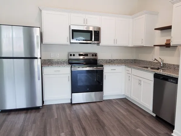 1704 Scarlett Maple St, Summerville, SC 29483