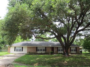 110 Angus St, Victoria, TX 77904