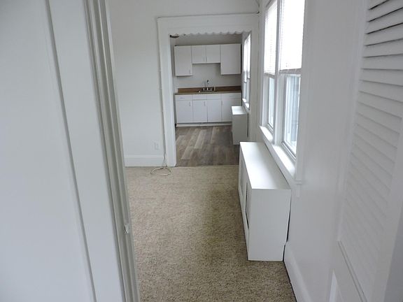 4th image of 102 Ellsworth Ave #23091