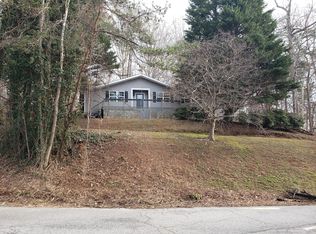 698 Goodwin Bridge Rd, Travelers Rest, SC 29690
