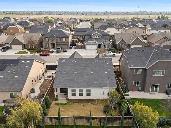 4th image of 9112 Scenic Woods Ln