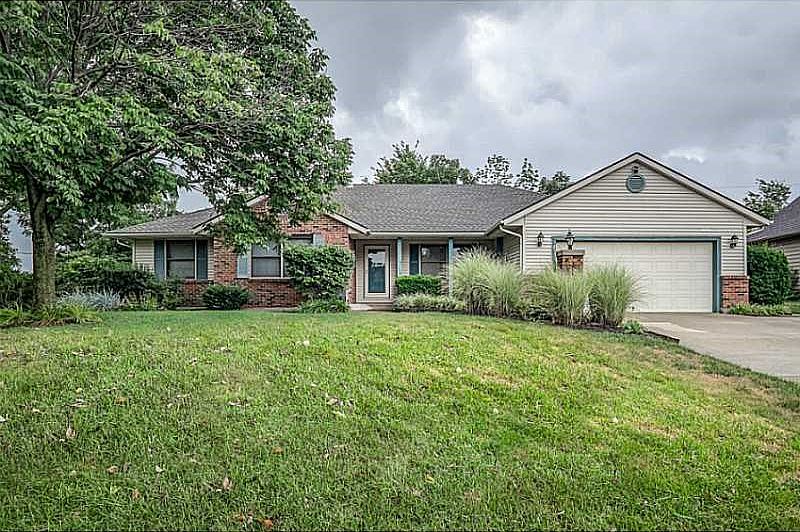 1st image of 273 Poplar Grove Dr