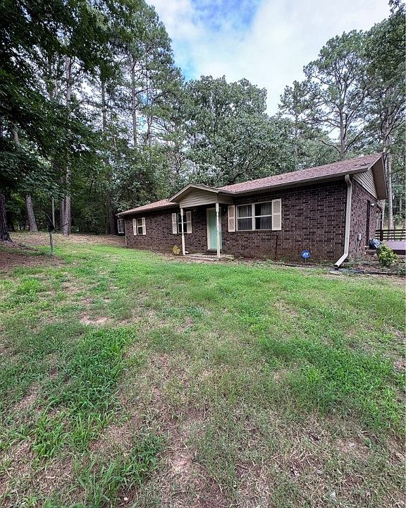 1st image of 885 Mill Creek Dr
