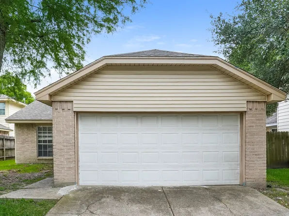15238 Bedford Glen Dr, Channelview, TX 77530