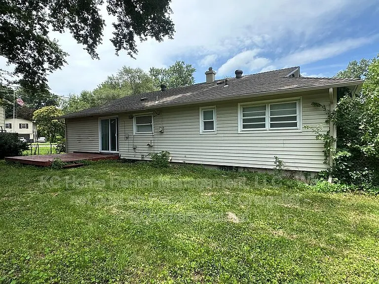9019 Sycamore Way — Photo 24
