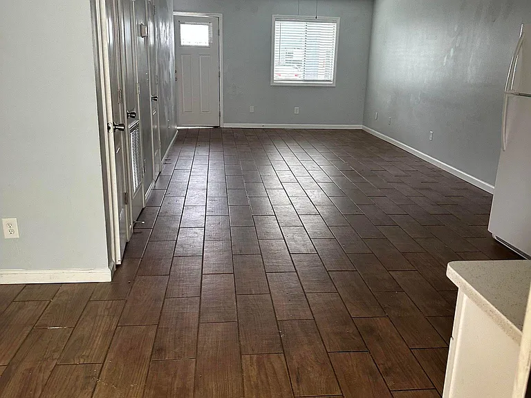 6101 Harvey St #23 — Photo 7