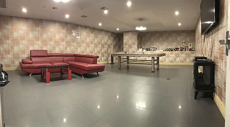 Rented by Manhattan Management LLC