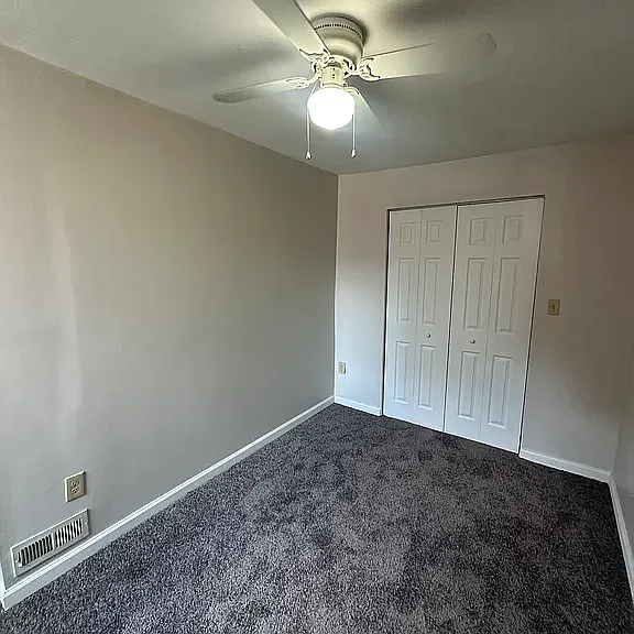 1308 Boyle St — Photo 16