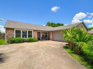 15810 Amapola Dr, Houston, TX 77083