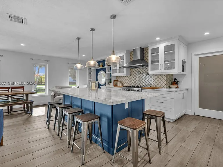 1807 SW 102nd Pl — Photo 19