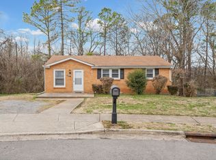 671 Shelton Ct, Clarksville, TN 37040