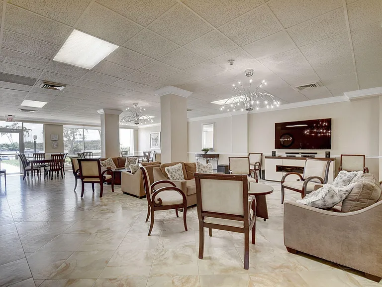 2121 N Ocean Blvd #805W — Photo 26