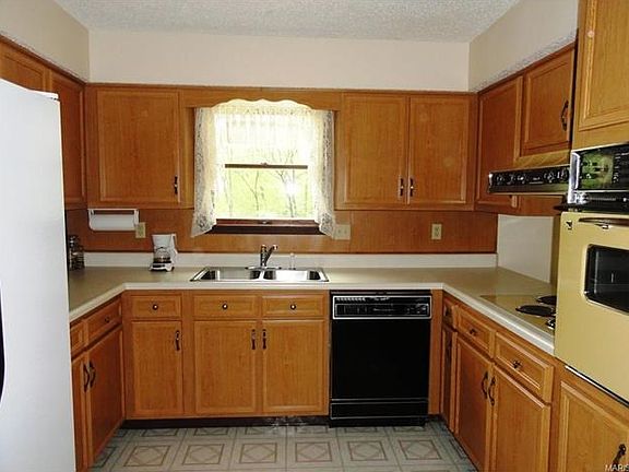 Updated Kitchen cabinets and counter tops