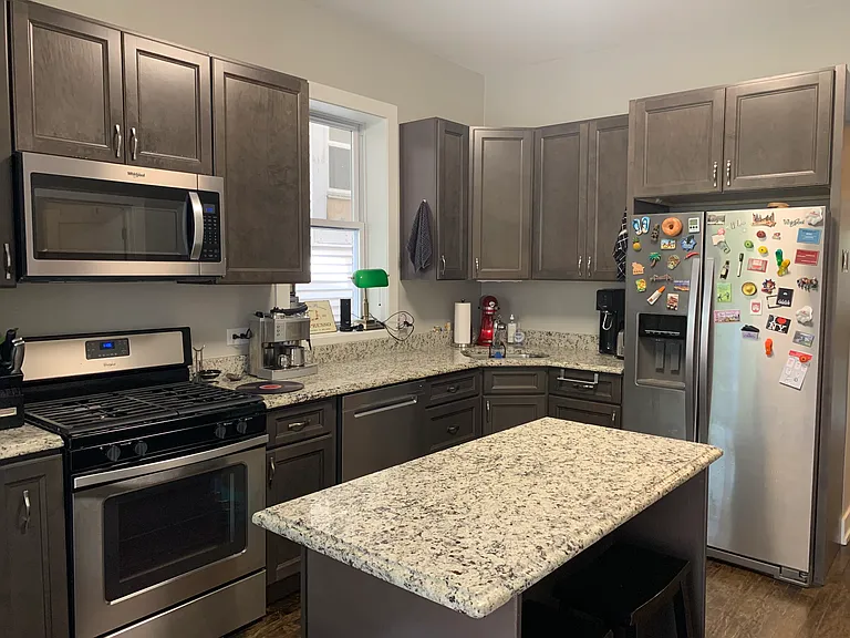 Kitchen - Main Floor