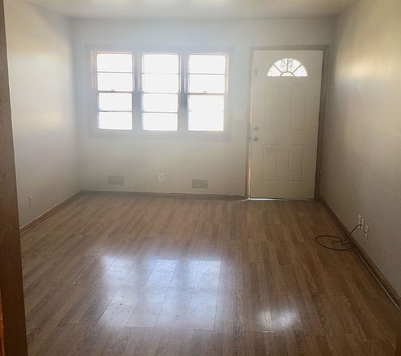 1st image of 6642 Askew Ave