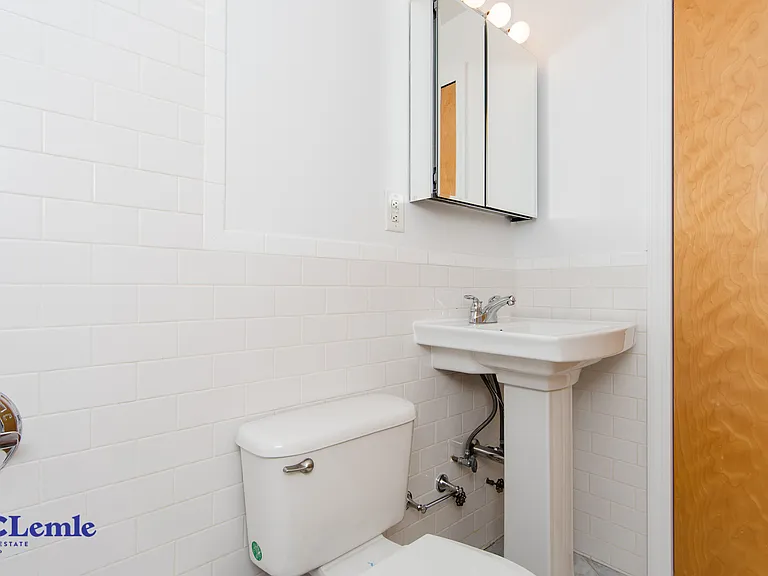 410 E 78th St #2RE — Photo 8