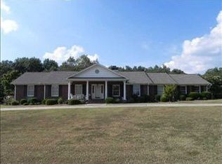 15 Stewart St, Williamston, SC 29697
