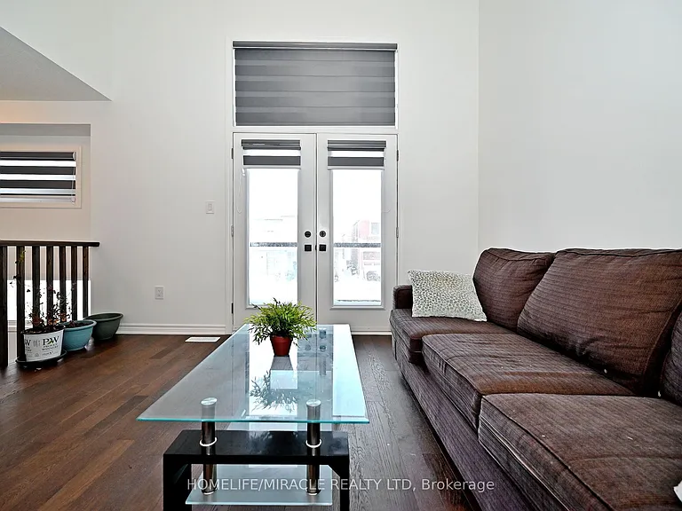 689 Mika St — Photo 29
