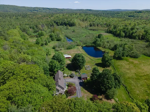 230 2ND NH North Turnpike, Francestown, NH 03043