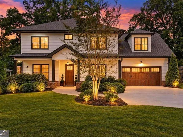 374 Norcross St, Roswell, GA 30075