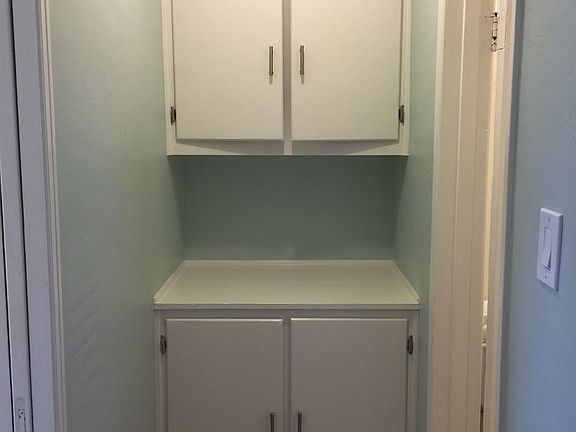 3rd image of 4750 Cape May Ave