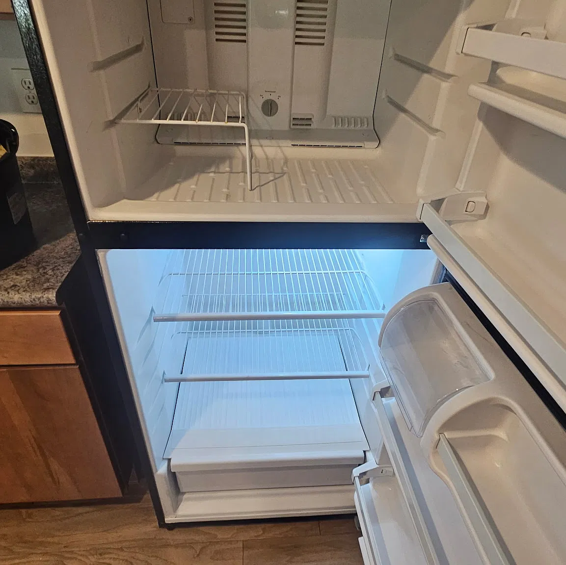 1 Avalon Circle - 7 — Photo 4
